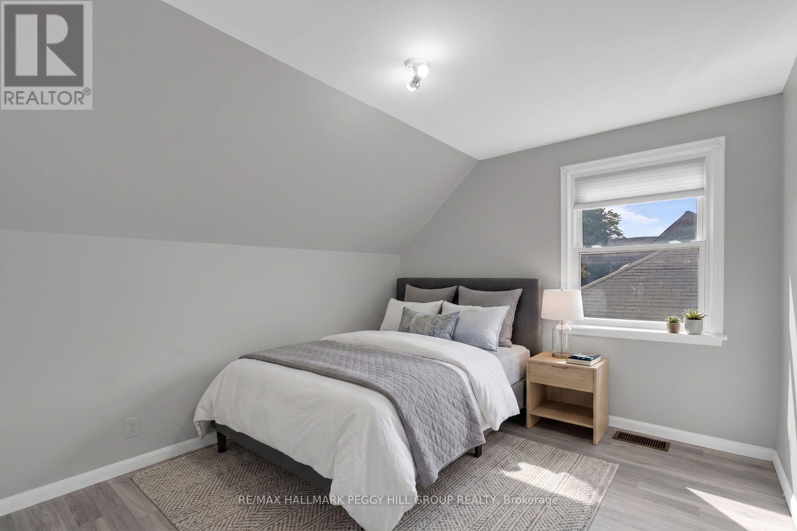 19 Alfred Street, Barrie, ON