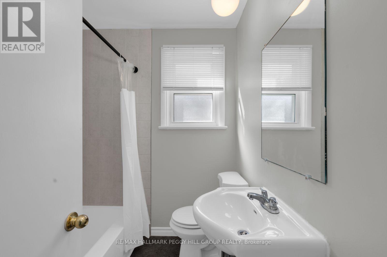 19 Alfred Street, Barrie, ON