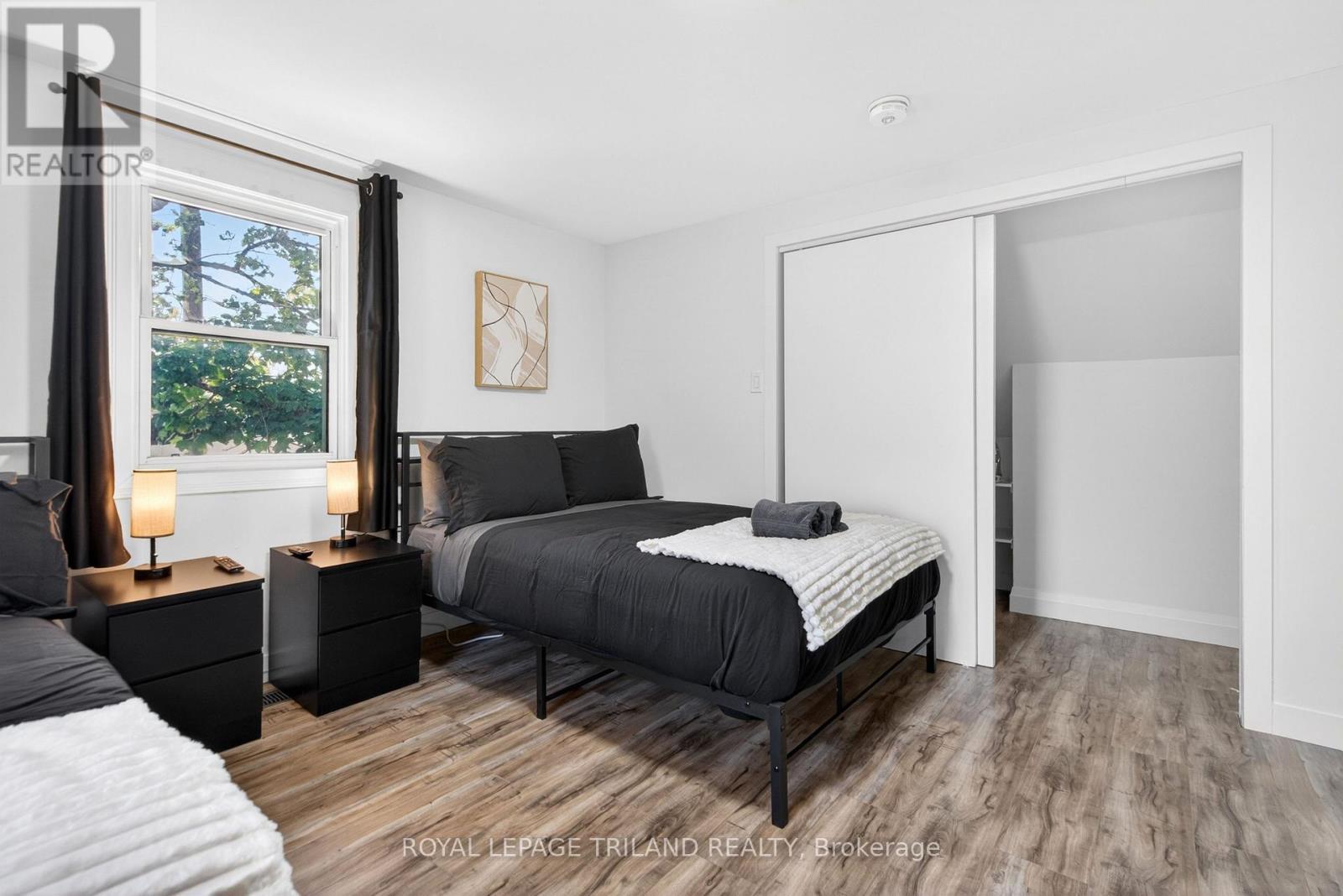 1223 Sunningdale Road E, London North (North C), ON