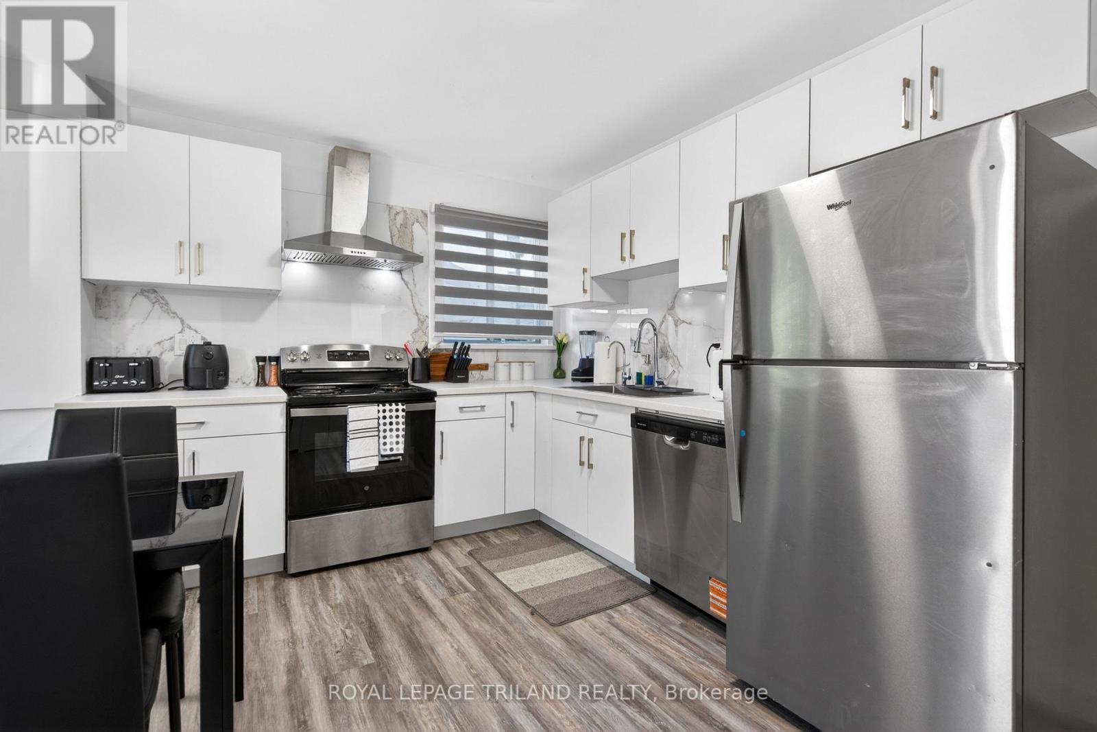 1223 Sunningdale Road E, London North (North C), ON