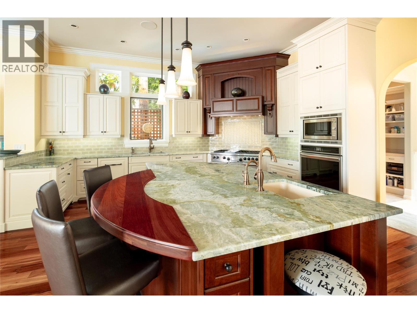 4388 Hobson Road, Kelowna, BC