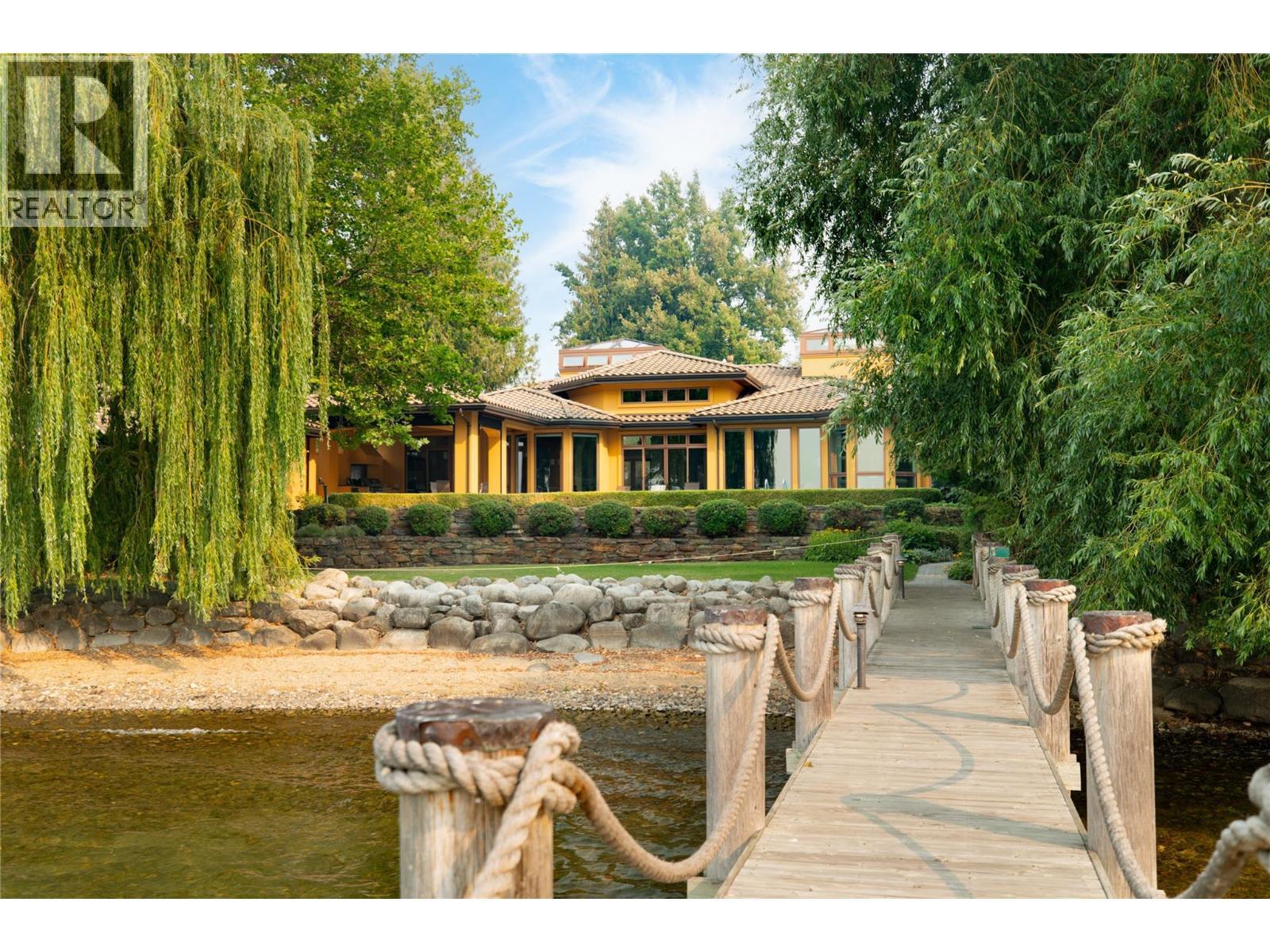 4388 Hobson Road, Kelowna, BC