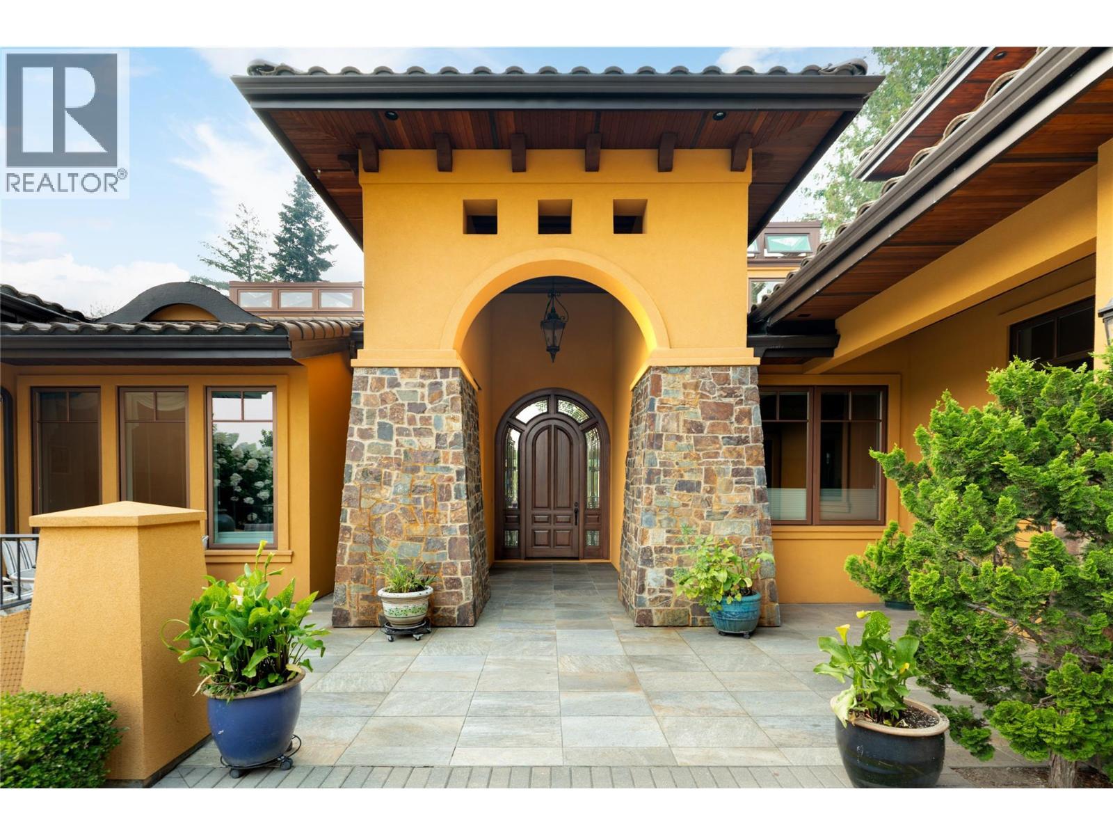 4388 Hobson Road, Kelowna, BC