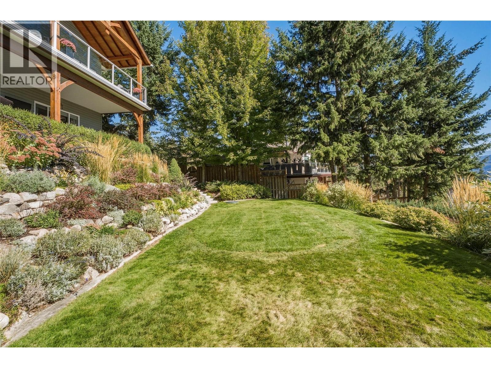 642 Mountain Drive, Vernon, BC