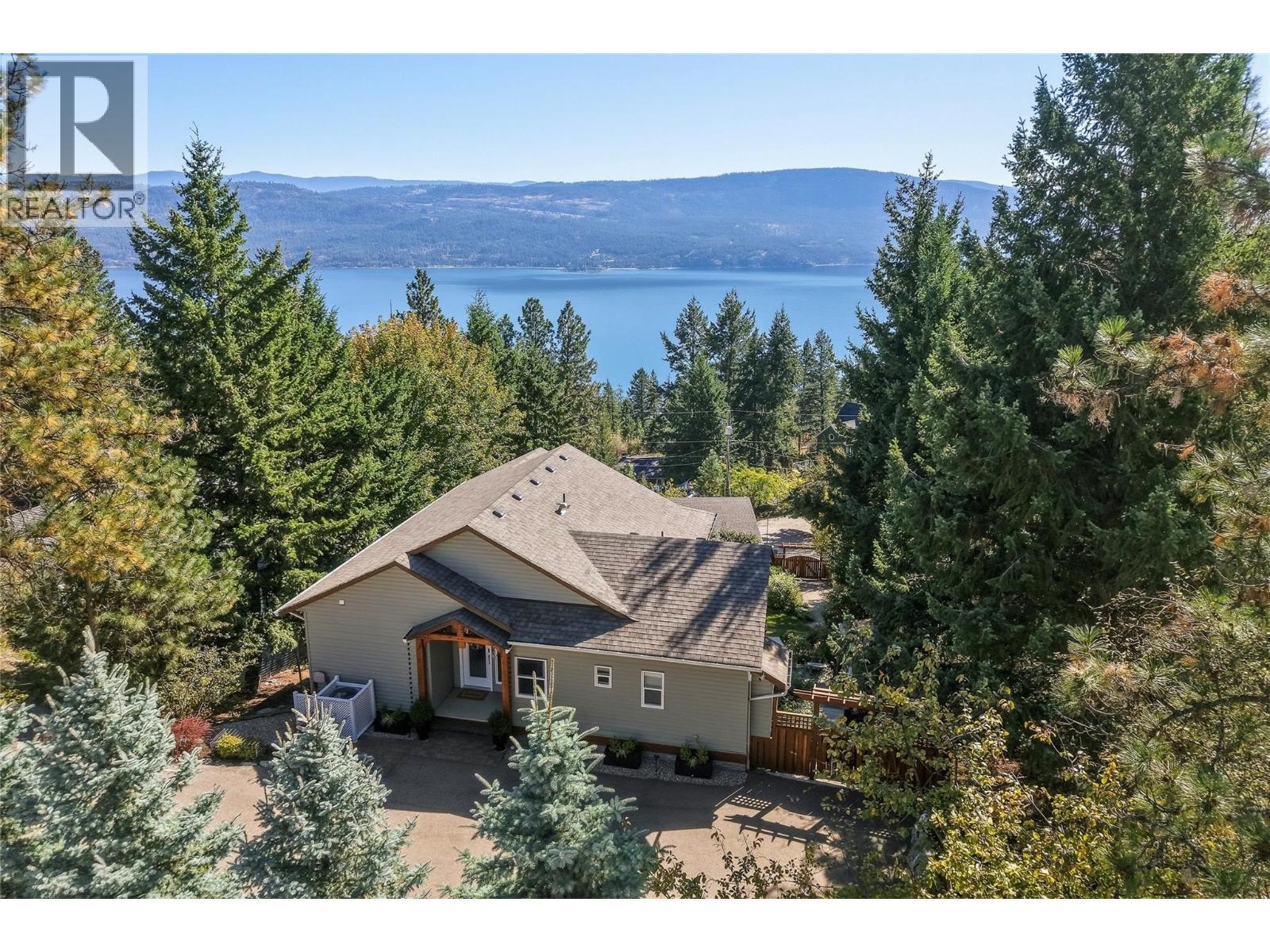 642 Mountain Drive, Vernon, BC