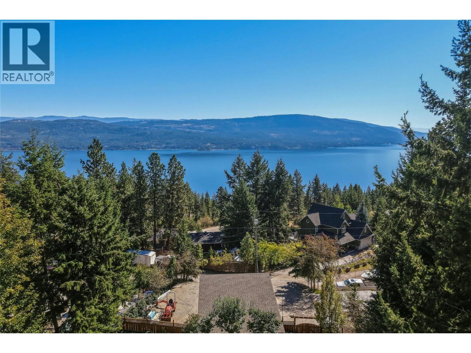 642 Mountain Drive, Vernon, BC