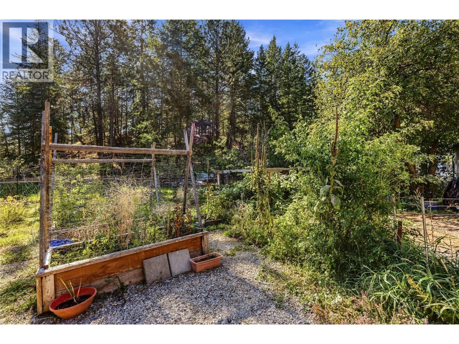 199 Farleigh Lake Road, Penticton, BC