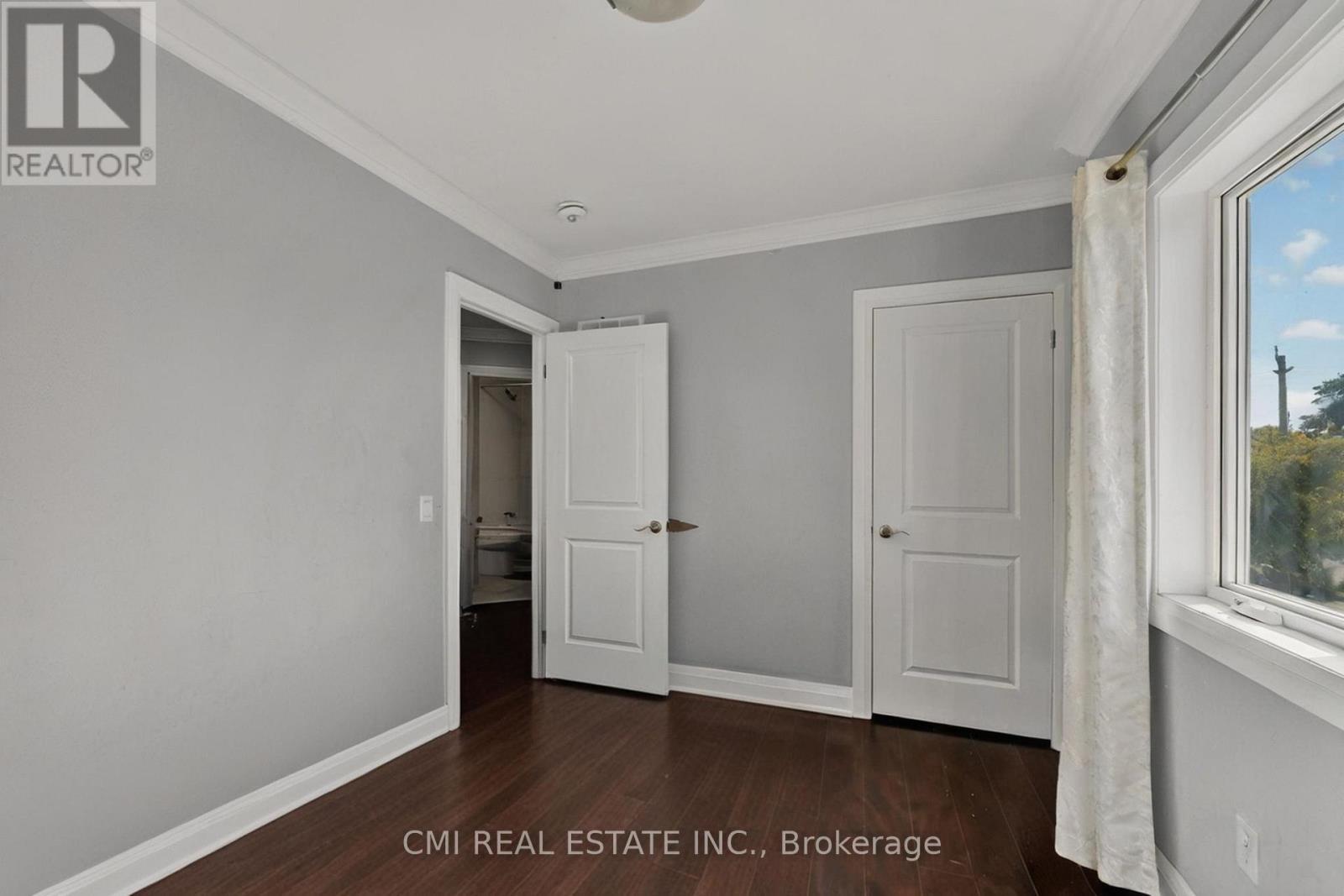 20 Jeavons Avenue, Toronto, ON