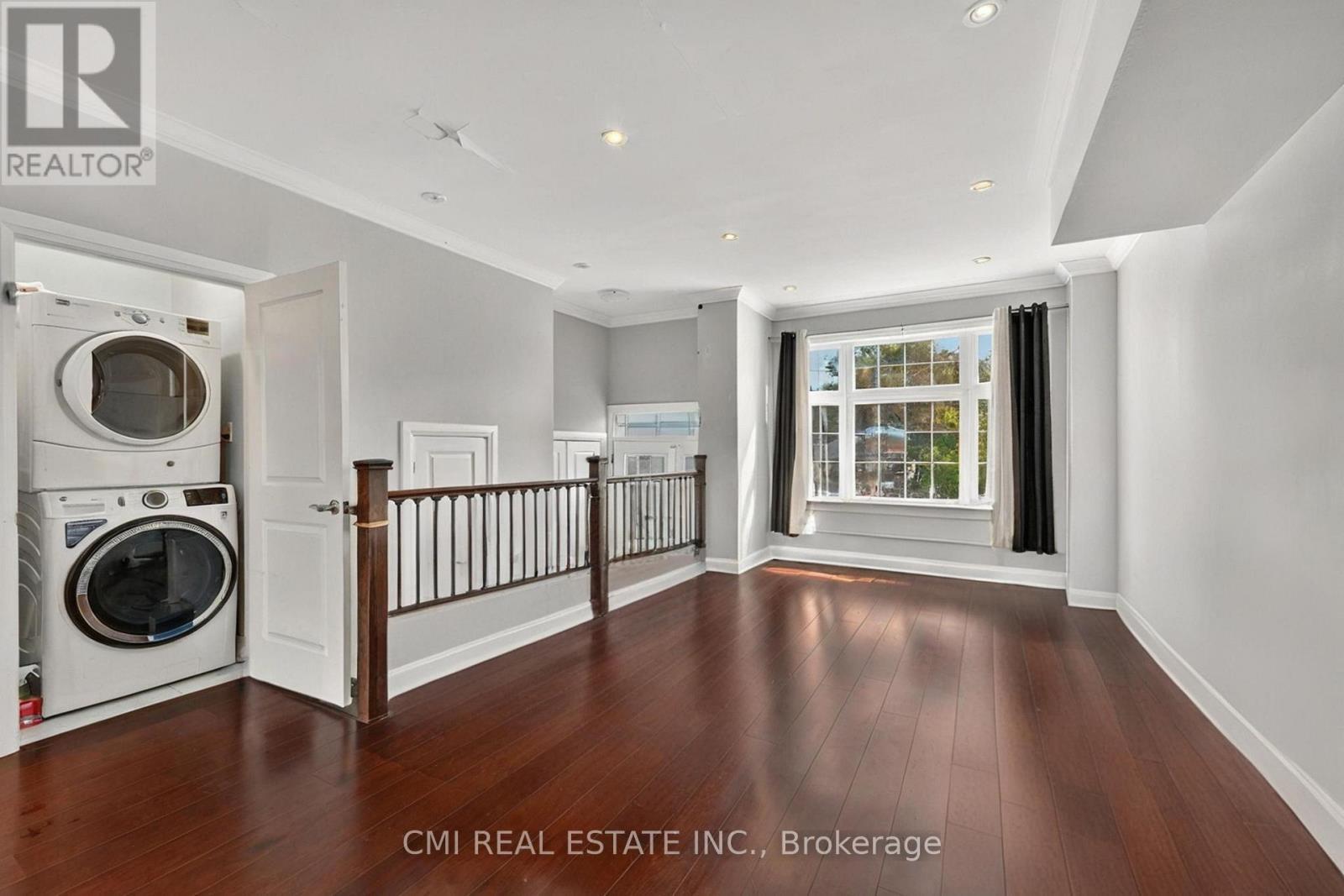20 Jeavons Avenue, Toronto, ON