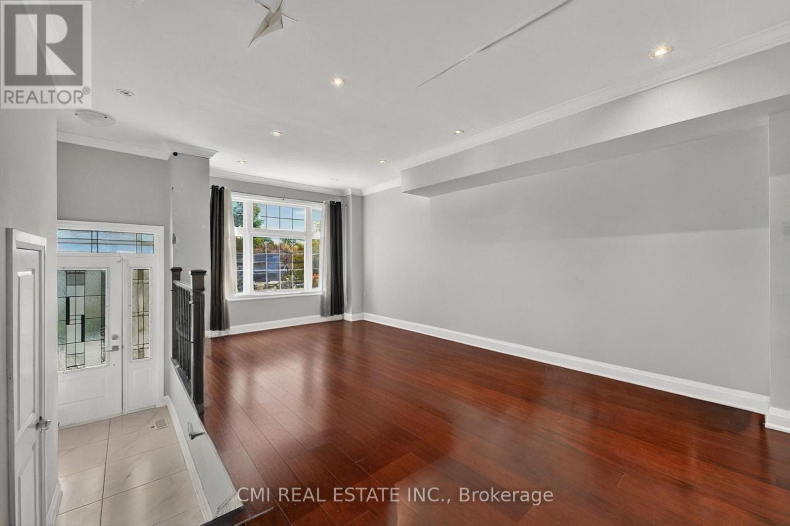 20 Jeavons Avenue, Toronto, ON