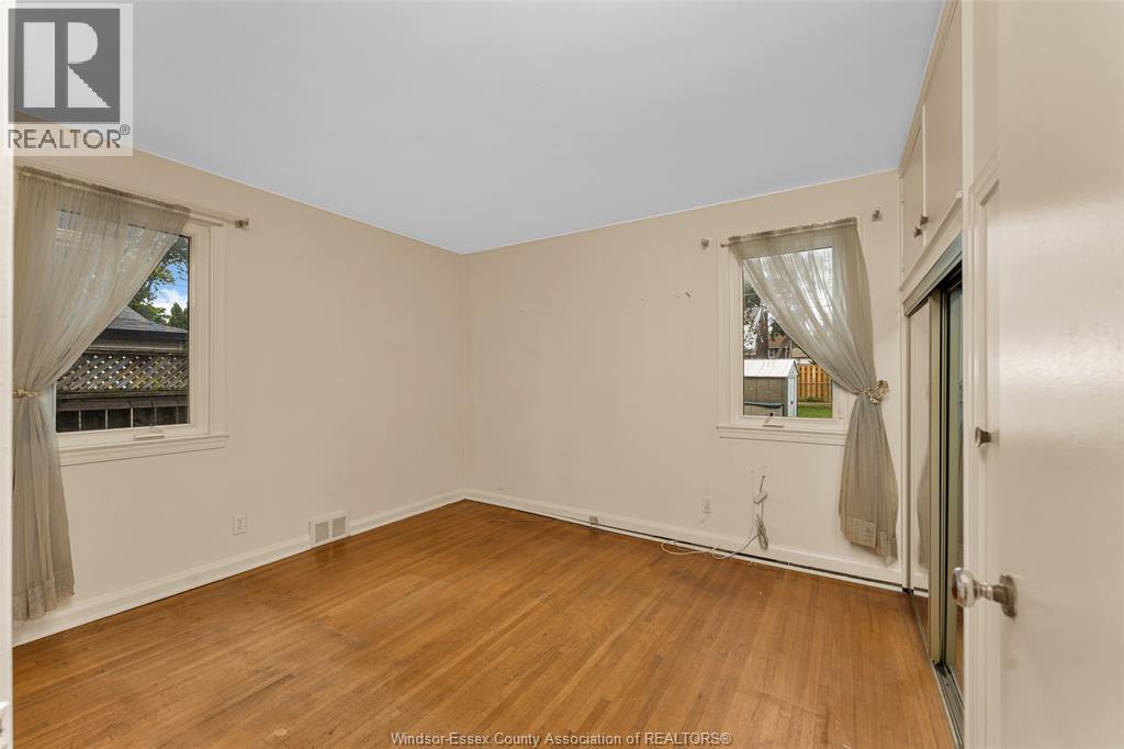 2032 Verdun, Windsor, ON