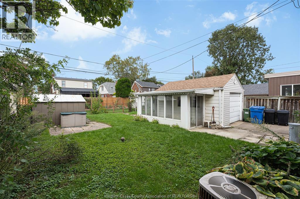 2032 Verdun, Windsor, ON
