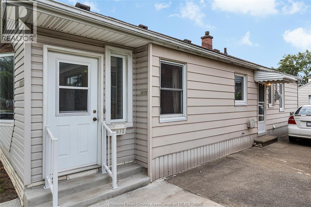 2032 Verdun, Windsor, ON