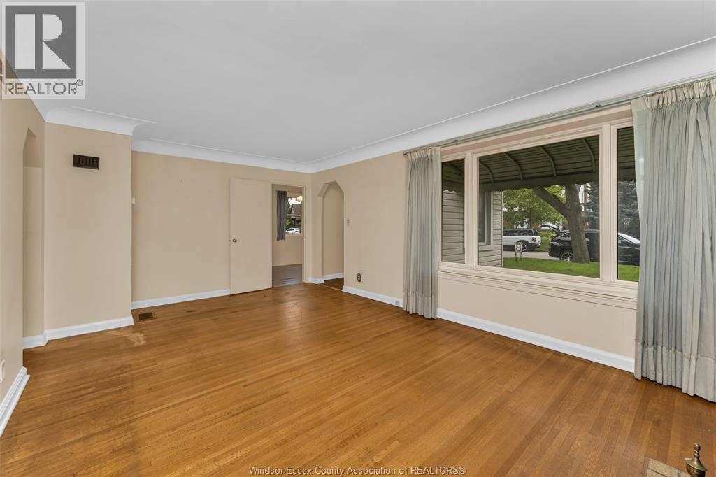 2032 Verdun, Windsor, ON