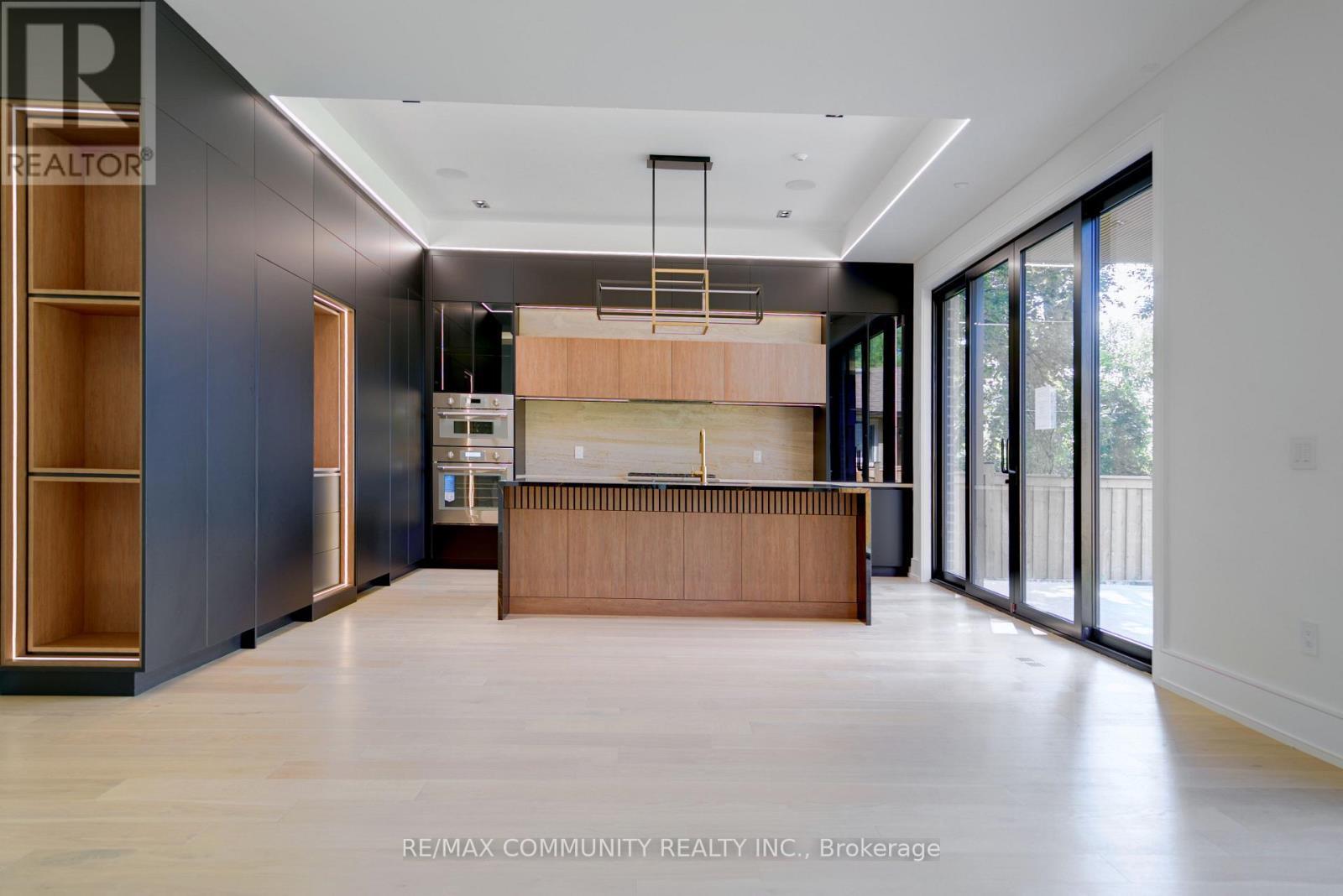1349 Melton Drive, Mississauga, ON