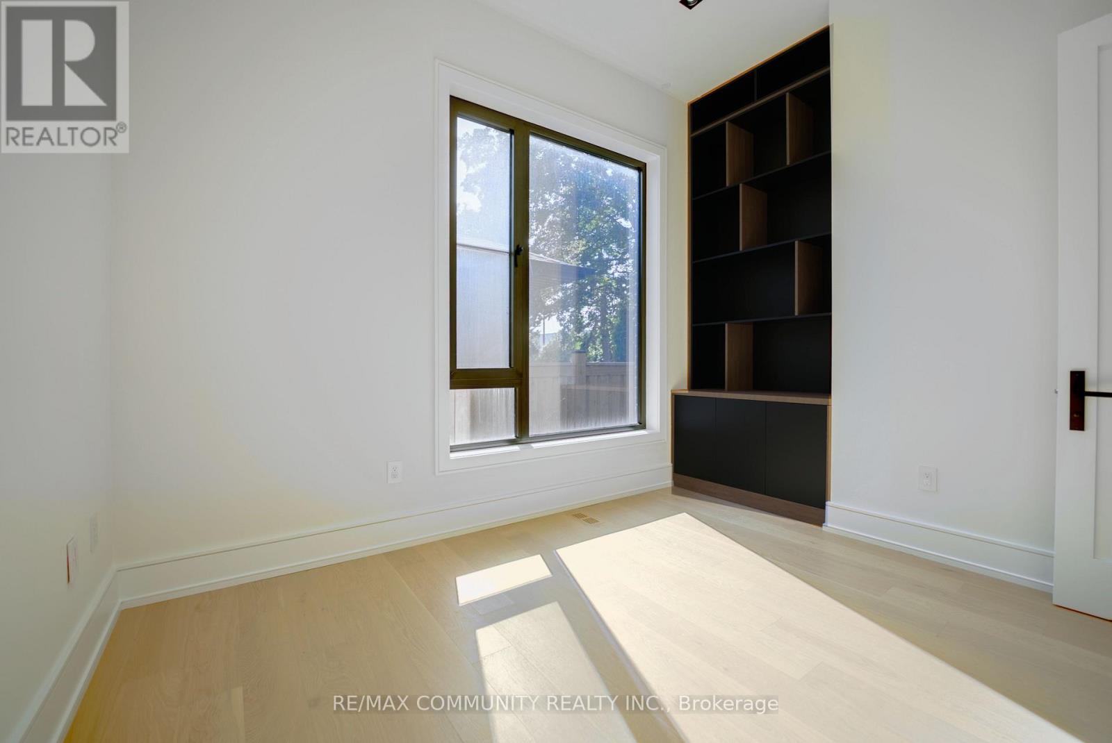 1349 Melton Drive, Mississauga, ON