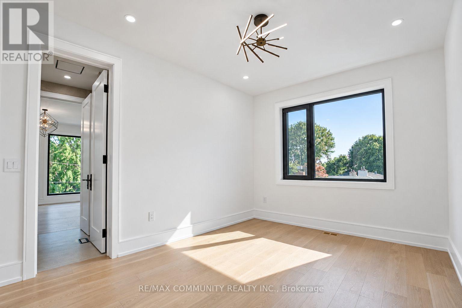 1349 Melton Drive, Mississauga, ON