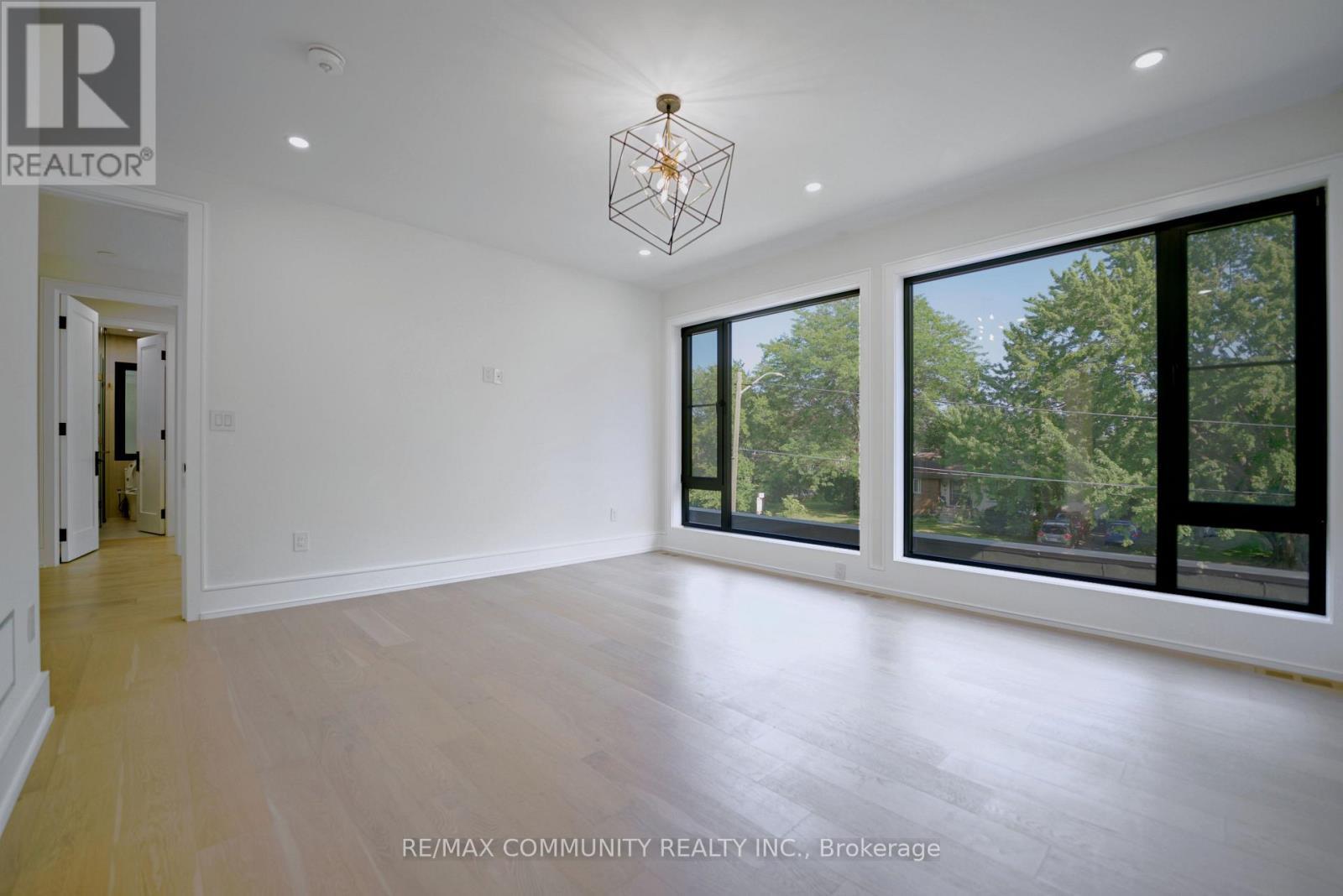 1349 Melton Drive, Mississauga, ON