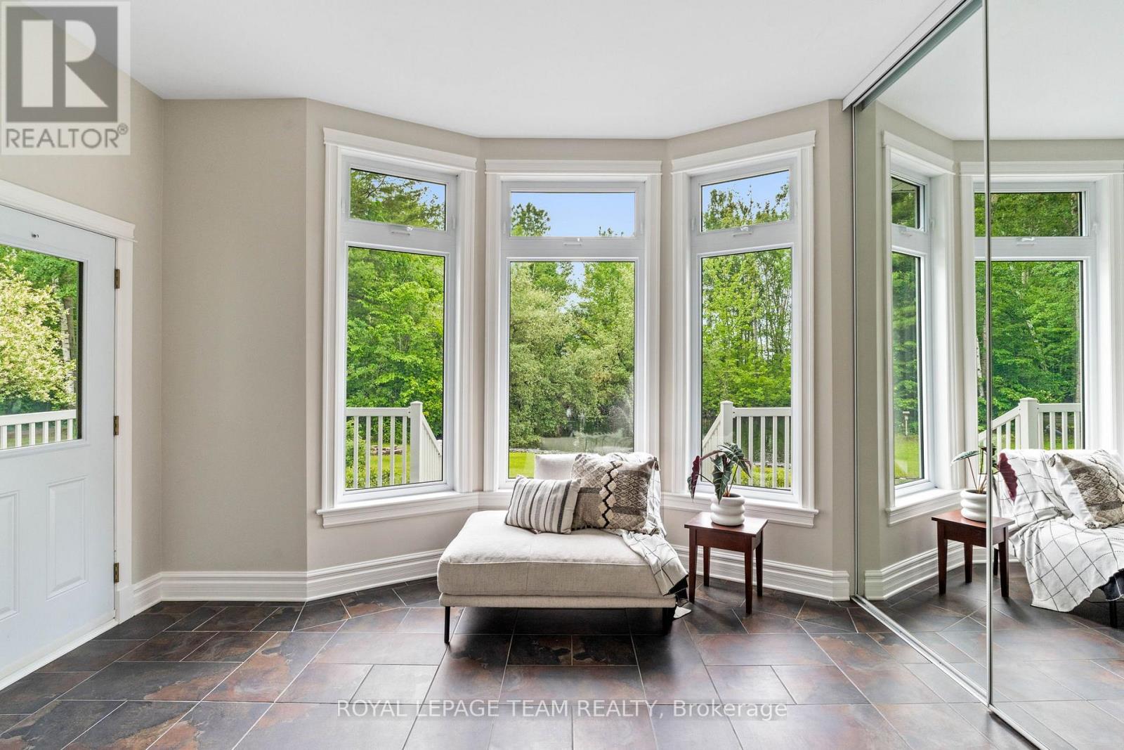 1526 Carsonby Road E, Ottawa, ON