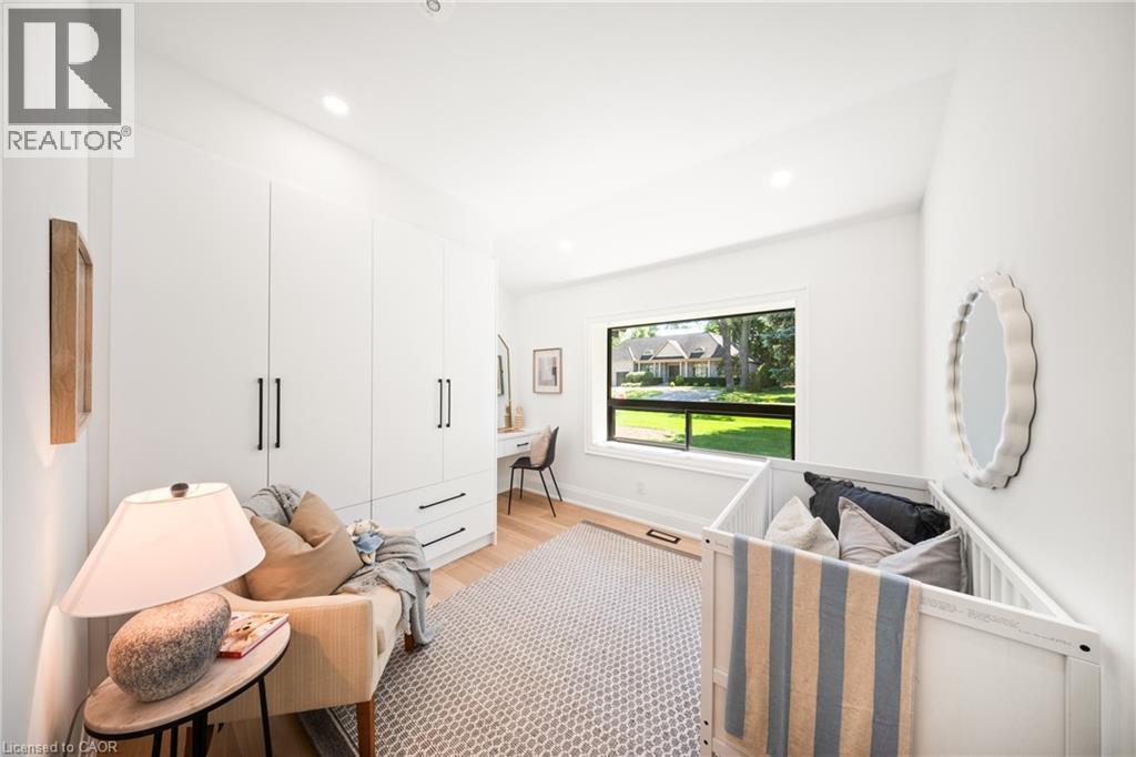 201 Trelawn Avenue, Oakville, ON