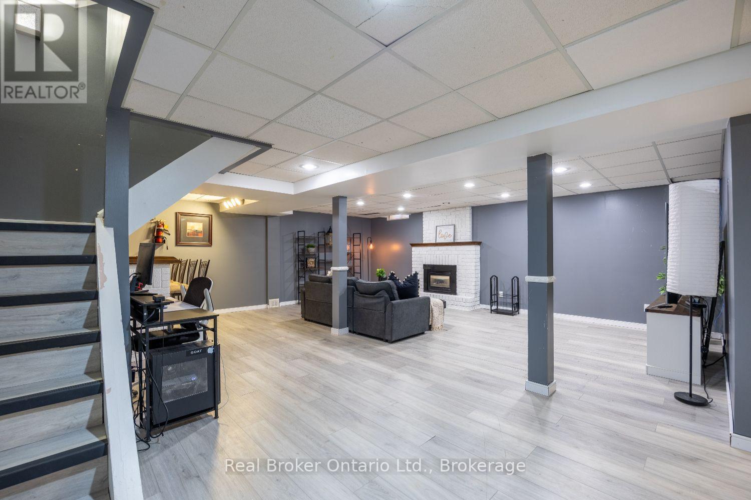 630 Cognac Crescent, Pickering (Amberlea), ON