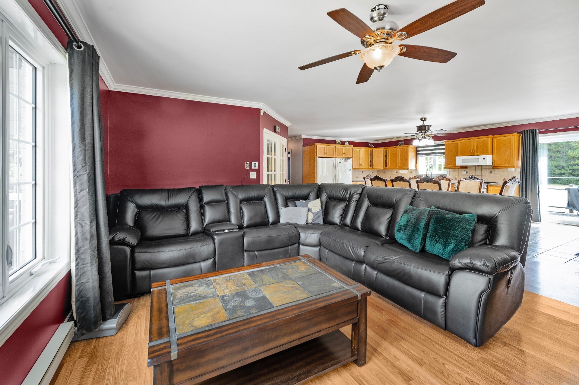 Living Room - 344 Rue Daigneault, Saint-Théodore-D'Acton, QC