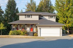 1111 Fern Ridge Dr Mill Bay, BC V8H 1A4