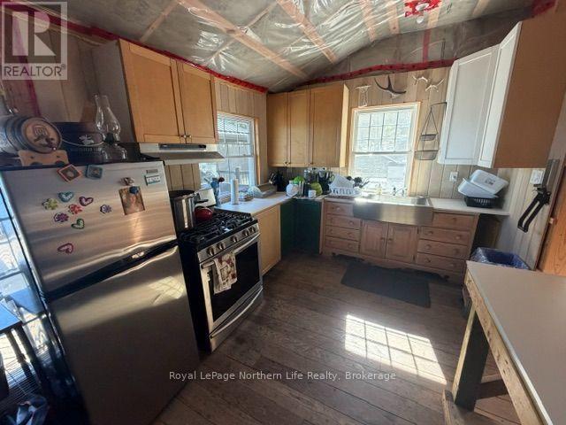 2390 Nepewassi Lake Road, Markstay-Warren, ON