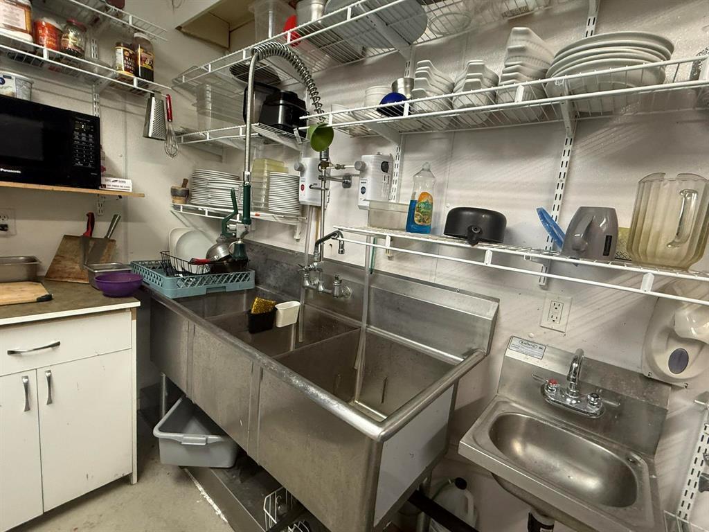 144 4Th Street, Wawanesa, MB