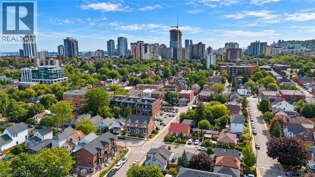 357 Hunter Street W Unit# 16, Hamilton, ON