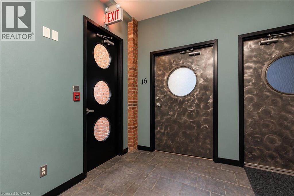 357 Hunter Street W Unit# 16, Hamilton, ON