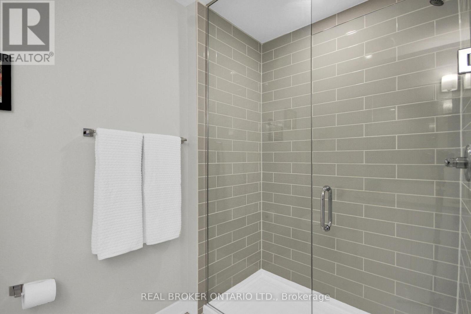352 Finial Way, Ottawa, ON