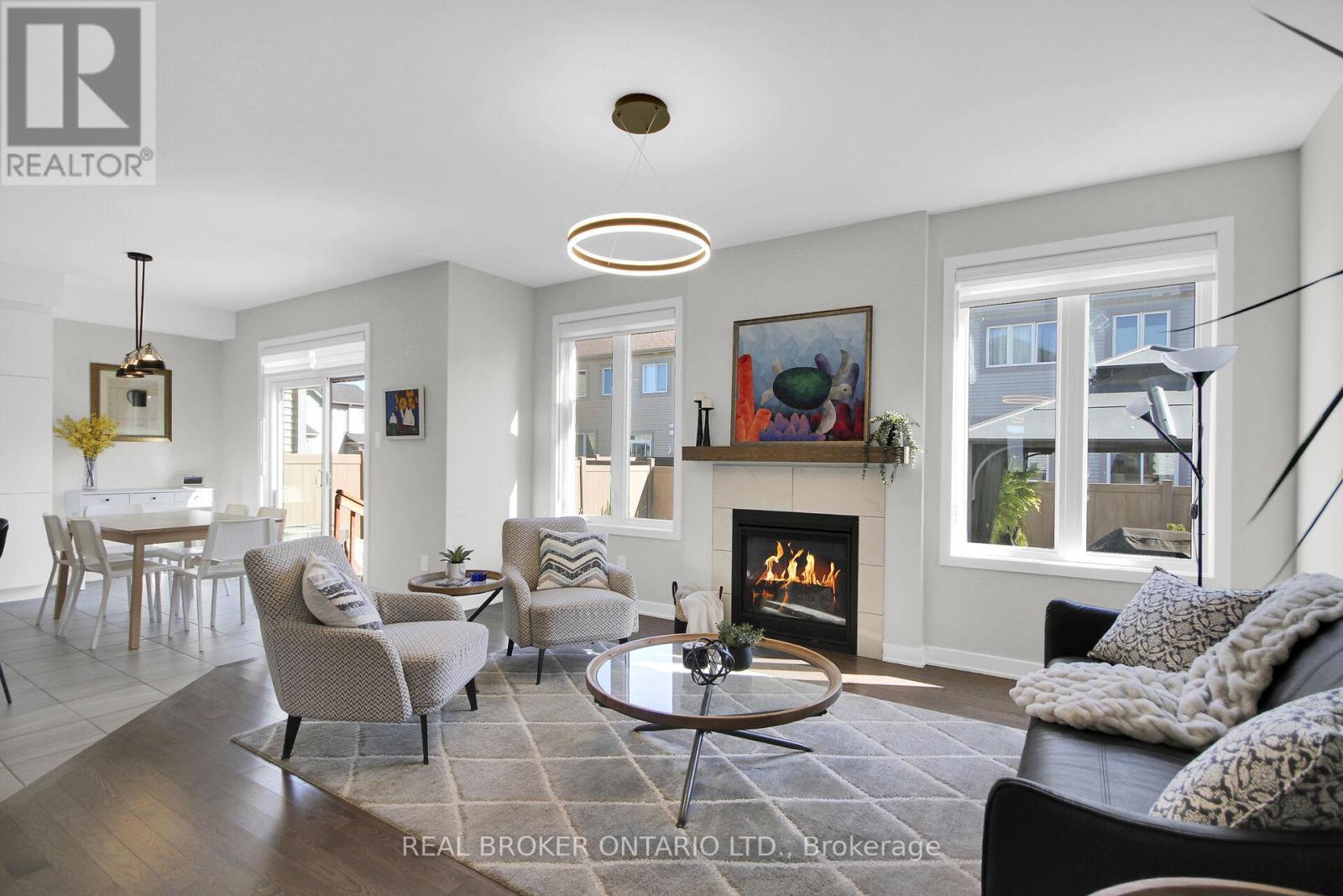 352 Finial Way, Ottawa, ON