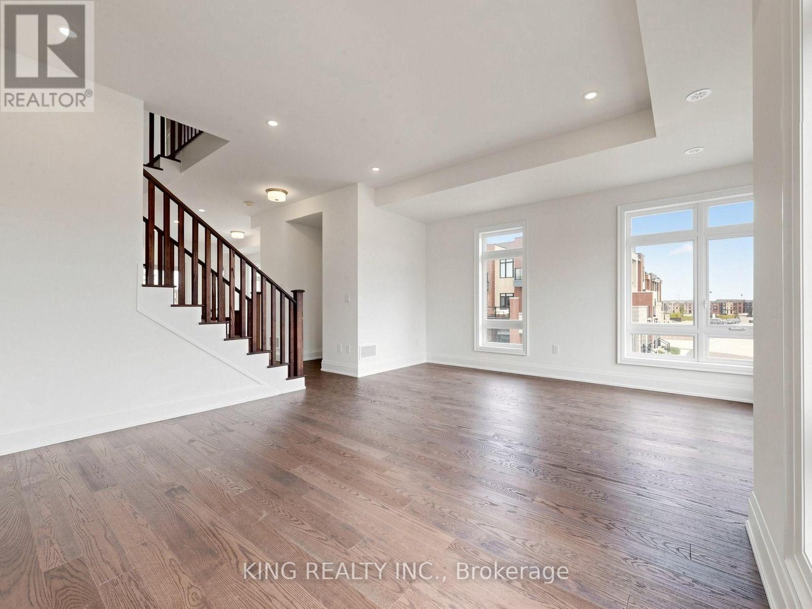 3290 Taha Garden, Oakville, ON