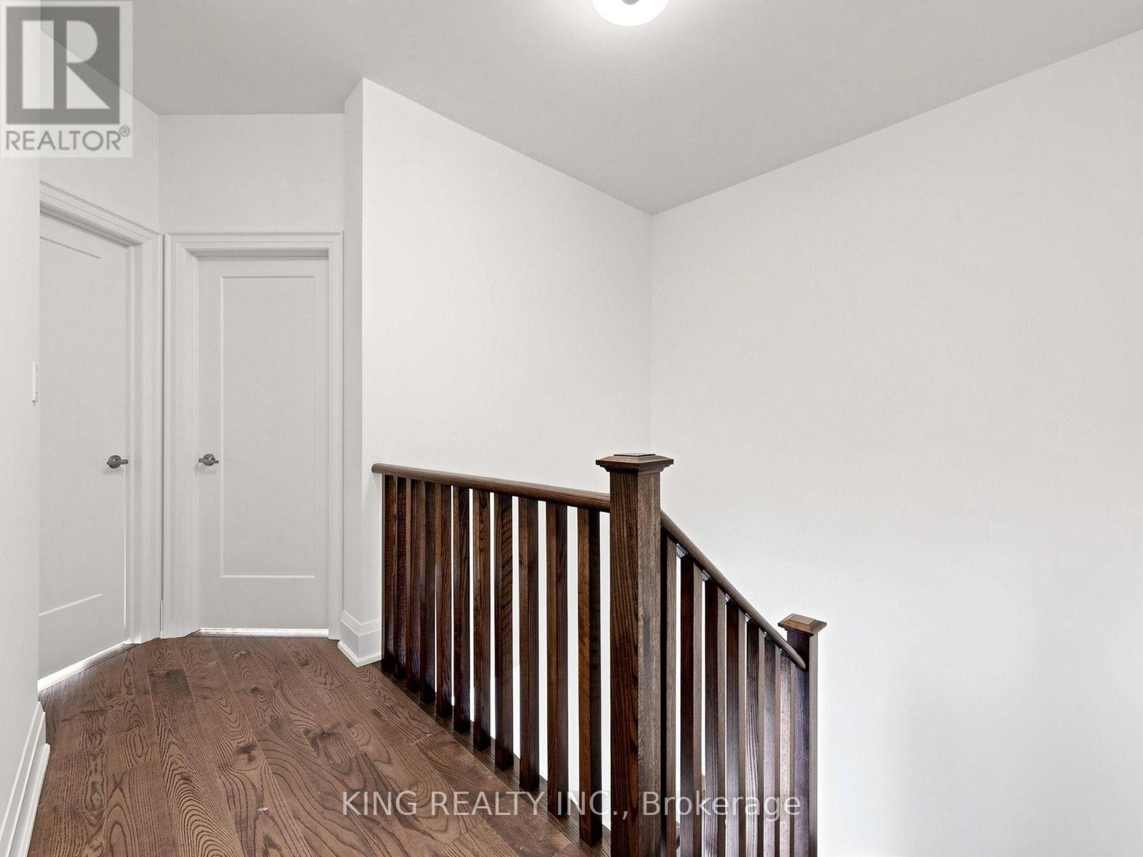 3290 Taha Garden, Oakville, ON