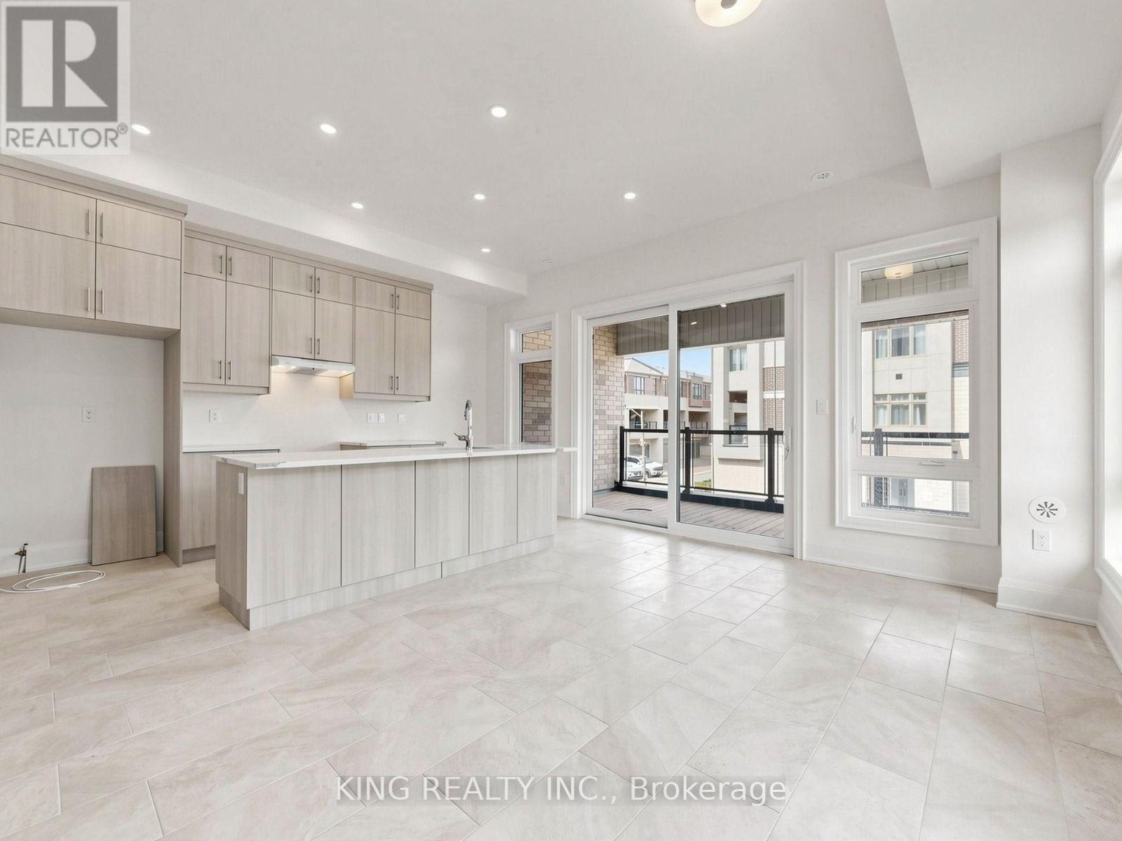 3290 Taha Garden, Oakville, ON