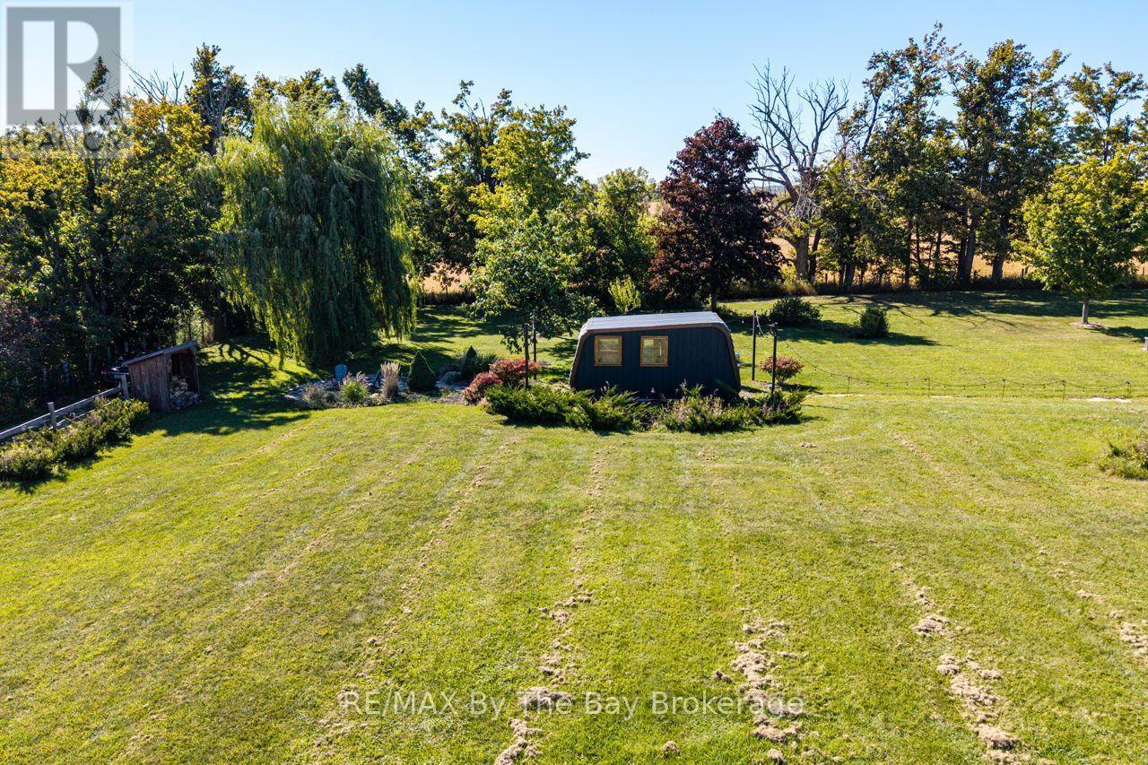 2574 Fairgrounds Road S, Clearview, ON