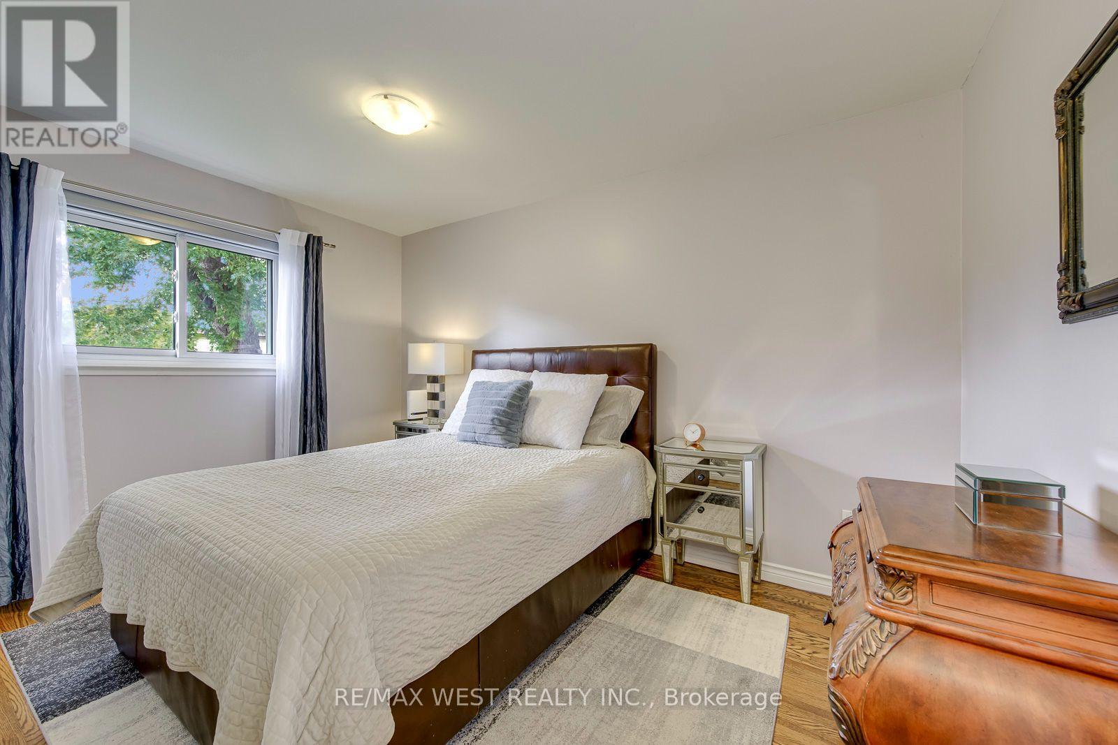 6 Millview Court, Toronto, ON
