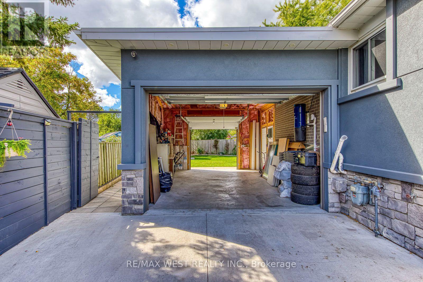 6 Millview Court, Toronto, ON
