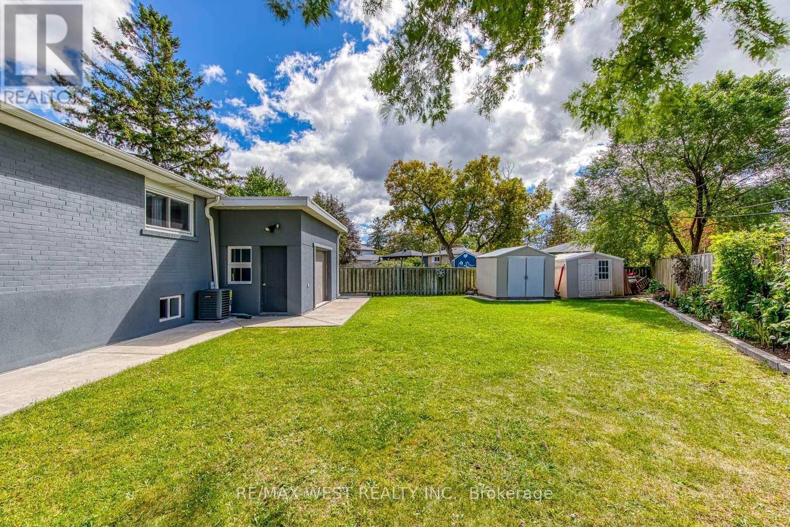 6 Millview Court, Toronto, ON