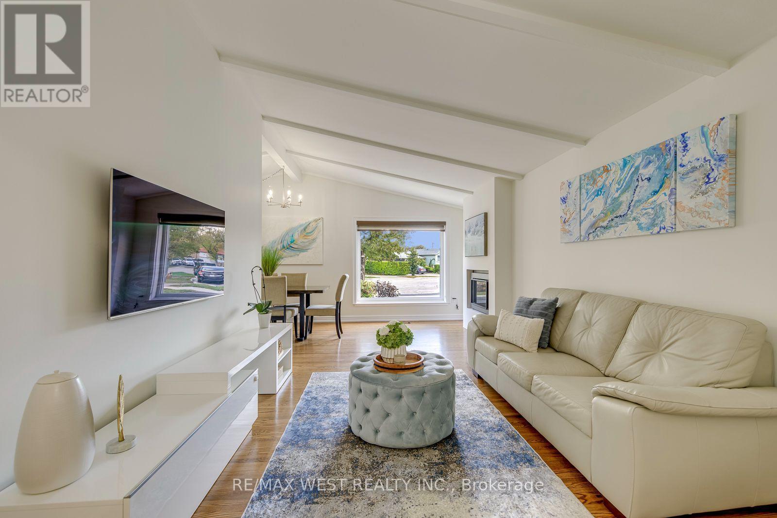 6 Millview Court, Toronto, ON