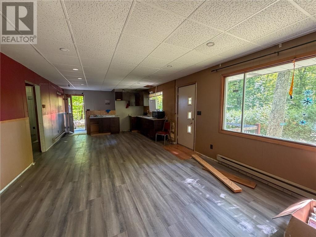 16 Bastien Road, Mindemoya, Manitoulin Island, ON