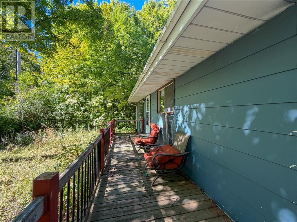 16 Bastien Road, Mindemoya, Manitoulin Island, ON
