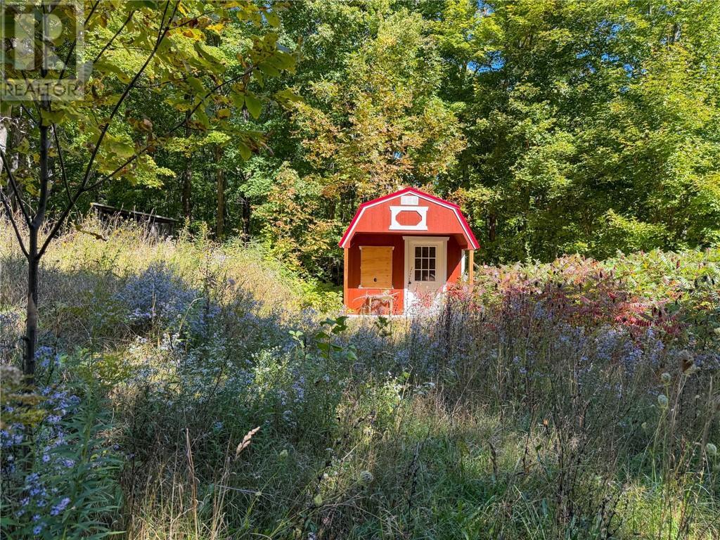 16 Bastien Road, Mindemoya, Manitoulin Island, ON