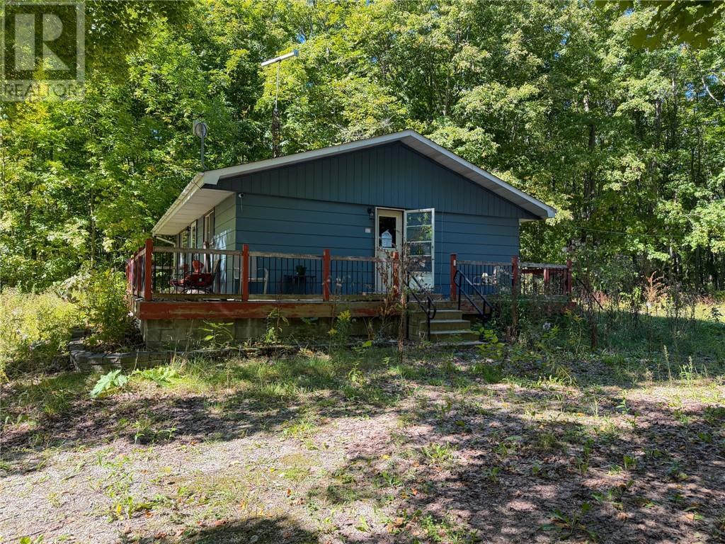 16 Bastien Road, Mindemoya, Manitoulin Island, ON