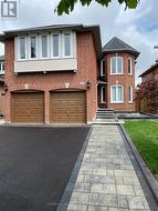 213 BARONDALE DRIVE Mississauga, ON L4Z 3N7