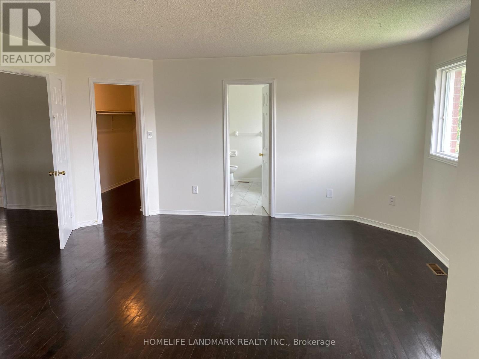 213 Barondale Drive, Mississauga, ON