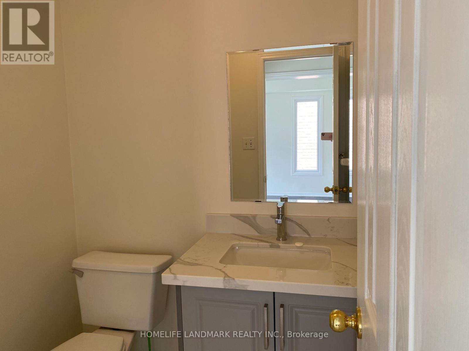 213 Barondale Drive, Mississauga, ON