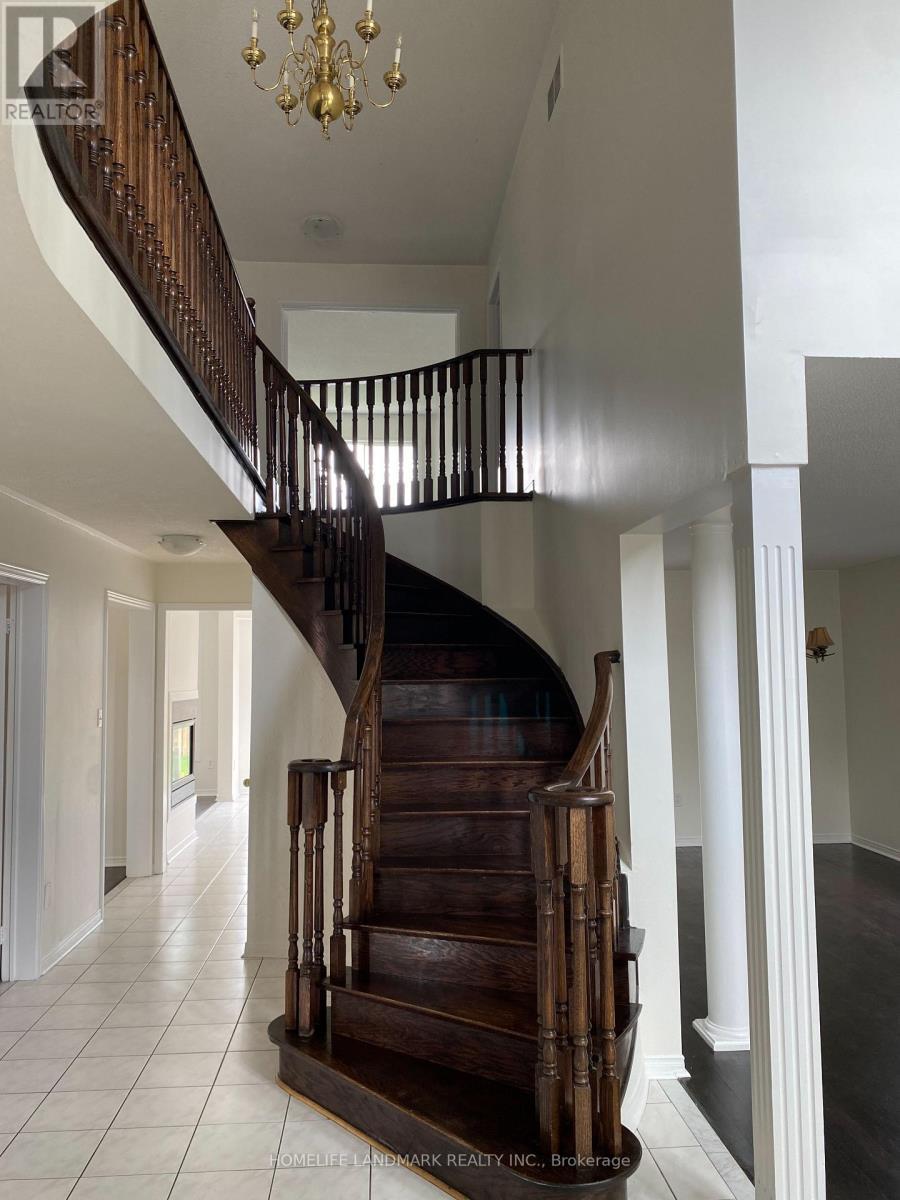 213 Barondale Drive, Mississauga, ON