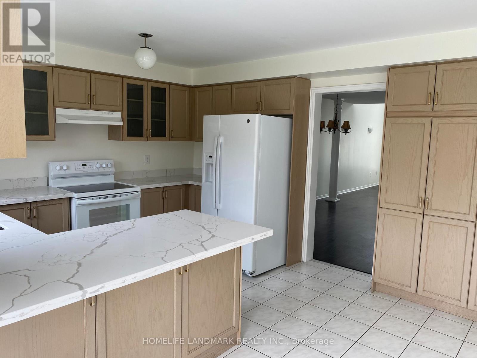 213 Barondale Drive, Mississauga, ON